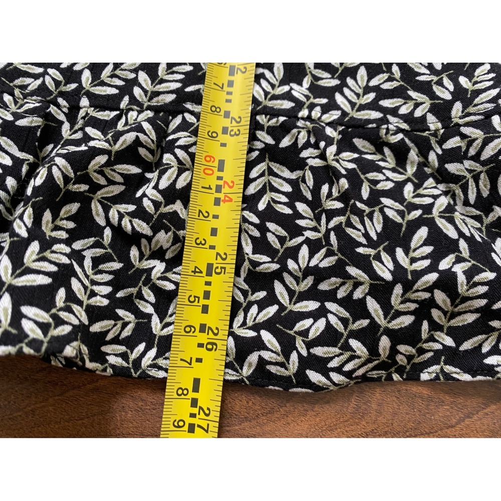 Christopher & Banks Black White Leaf Print V-Neck Ruffle Hem Blouse XL Rayon - Picture 6 of 7